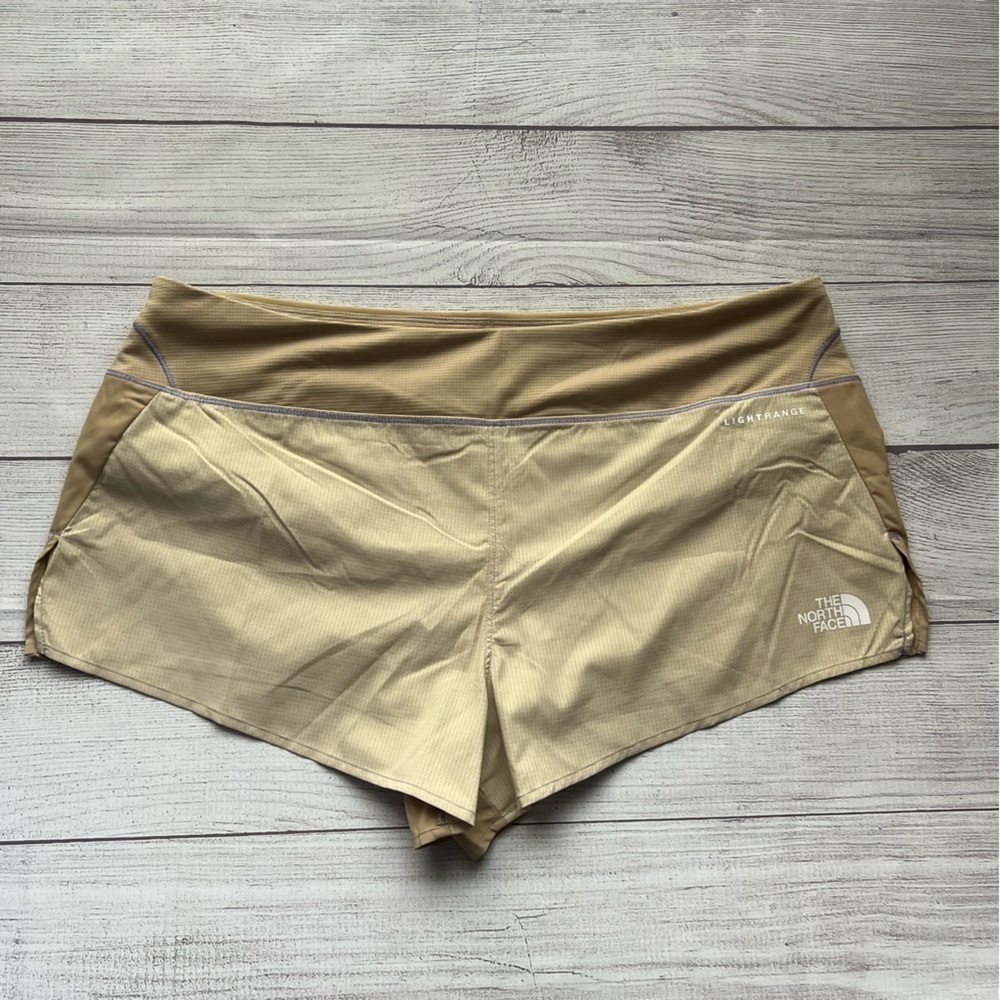 The North Face
Summer LT 4in Short - Women's Size Large NWT